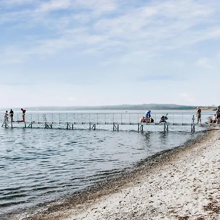 5 Bedroom Stunning In Prázdninový dům