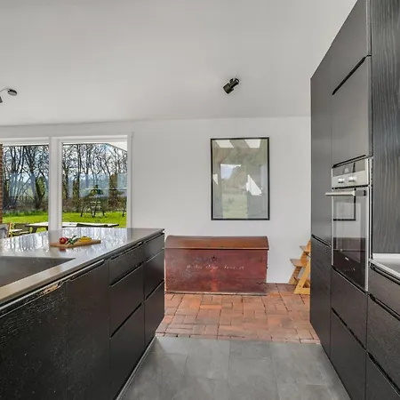 5 Bedroom Stunning In Prázdninový dům *