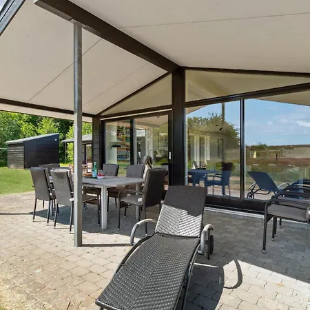 5 Bedroom Stunning In Prázdninový dům *